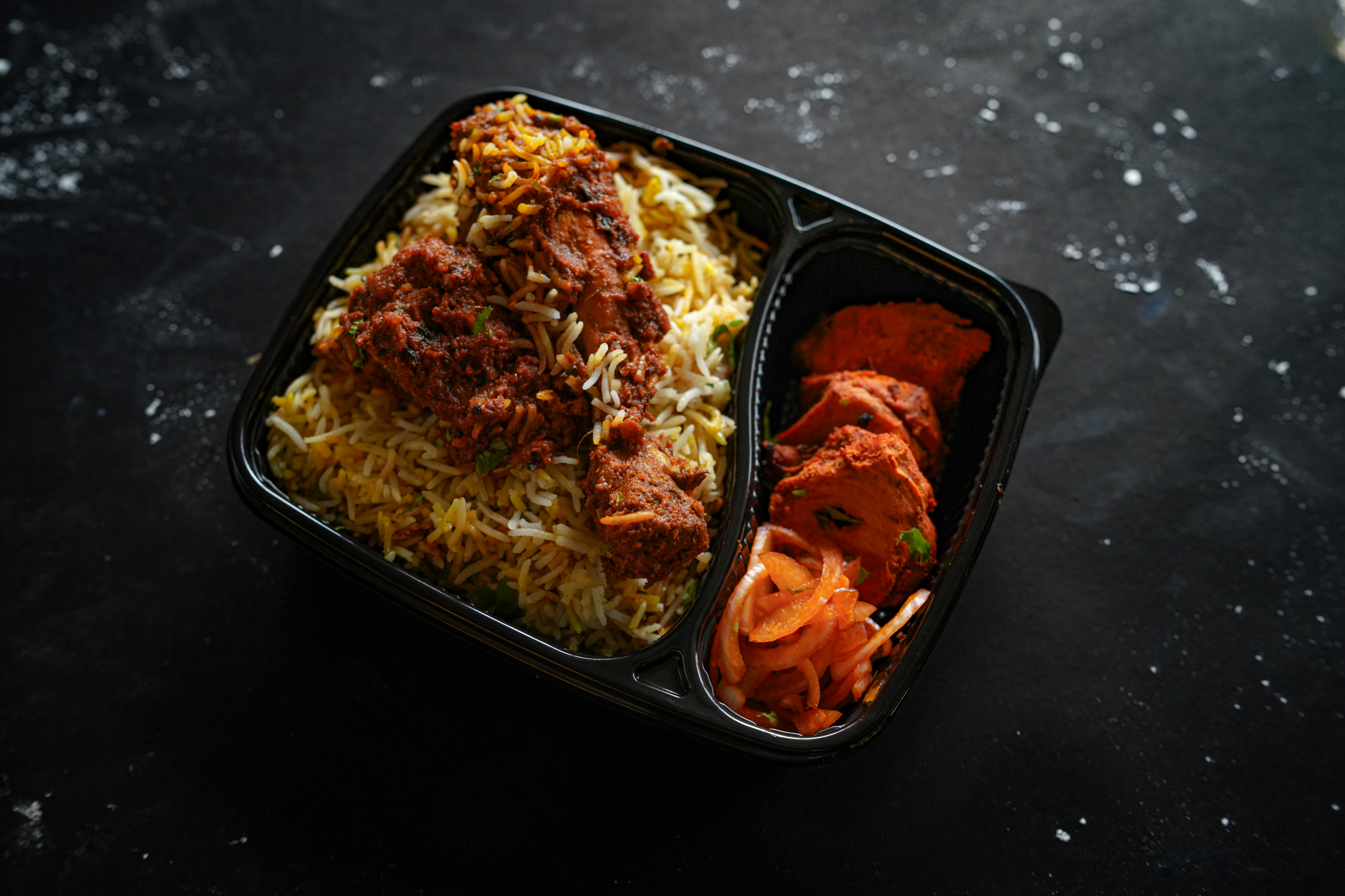 bhuna chicken biryani bucket